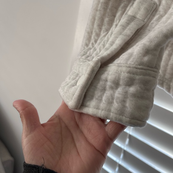 Offline Sweater - Picture 5 of 6